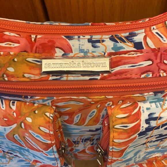 BNWT Samantha Brown To Go nylon multi color crossbody with adjustable strap - Picture 2 of 11
